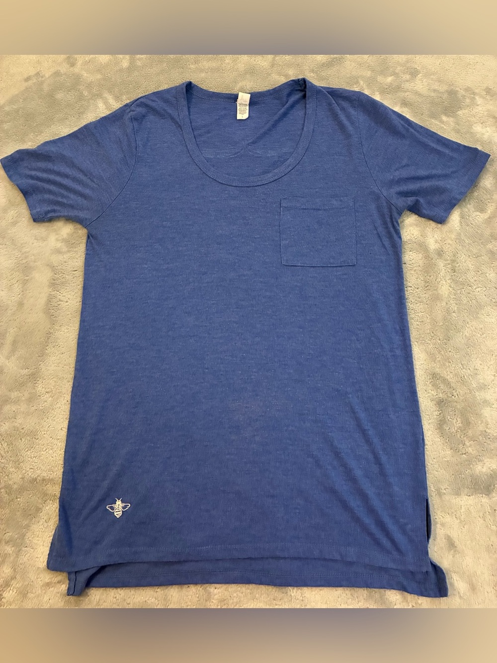 Women's Lily Grace Blue Pocket Tee Long Length Size Large